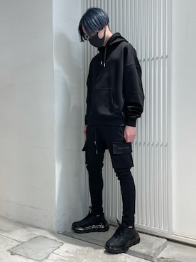 「DANKE SCHON（ダンケシェーン）のアイテム（パーカー）」を使った、ハヤカワカイさん（メンズ・173cm）の冬コーディネート