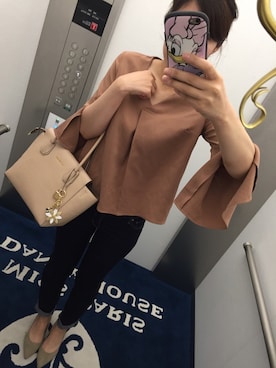 「MICHAEL KORS（マイケルコース）のアイテム（トートバッグ、ベージュ系）」を使った、yukaさん（レディース・169cm）の夏コーディネート