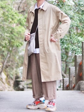 「BALENCIAGA」｜「アイテム（ステンカラーコート）」を使った、ダイチさん（メンズ・168cm）の春コーディネート