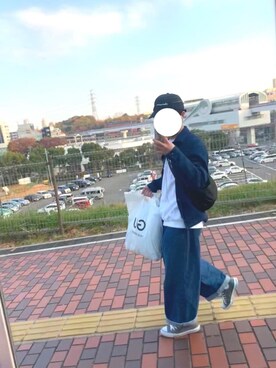 「アイラブCONVERSE」｜「アイテム（スウェット）」を使った、seiさん（メンズ・170cm）の冬コーディネート