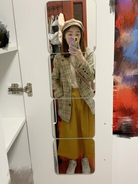 「アイテム（その他トップス、ゴールド系）」を使った、小柴胡さん（レディース・160cm）の秋コーディネート