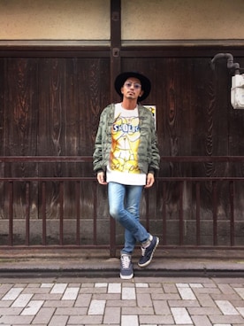 「ビッグサイズコーデ」｜「アイテム（MA-1）」を使った、京都くんさん（メンズ・172cm）の秋コーディネート