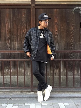 「HYSTERIC GLAMOUR（ヒステリックグラマー）のアイテム（MA-1）」を使った、京都くんさん（メンズ・172cm）の冬コーディネート