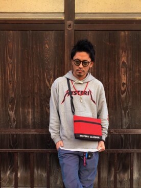 「HYSTERIC GLAMOUR（ヒステリックグラマー）のMETAL LOGO プリント パーカー（パーカー）」を使った、京都くんさん（メンズ・172cm）の春コーディネート