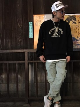 「メッシュキャップ」｜「アイテム（スウェット）」を使った、京都くんさん（メンズ・172cm）の春コーディネート