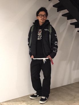 「コラボレーション」｜「アイテム（ダウンジャケット/コート）」を使った、京都くんさん（メンズ・172cm）の秋コーディネート