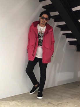 「コラボレーション」｜「アイテム（マウンテンパーカー）」を使った、京都くんさん（メンズ・172cm）の秋コーディネート
