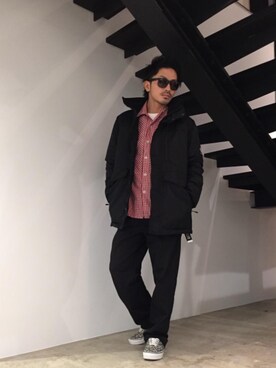 「コラボレーション」｜「アイテム（マウンテンパーカー）」を使った、京都くんさん（メンズ・172cm）の秋コーディネート