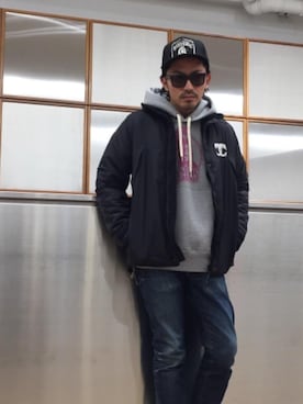 「HYSTERIC GLAMOUR（ヒステリックグラマー）のHYS WHISKY柄 刺繍キャップ（キャップ）」を使った、京都くんさん（メンズ・172cm）の冬コーディネート