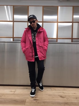 「HYSTERIC GLAMOUR（ヒステリックグラマー）のアイテム（マウンテンパーカー）」を使った、京都くんさん（メンズ・172cm）の冬コーディネート