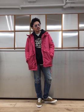 「HYSTERIC GLAMOUR（ヒステリックグラマー）のアイテム（マウンテンパーカー）」を使った、京都くんさん（メンズ・172cm）の冬コーディネート