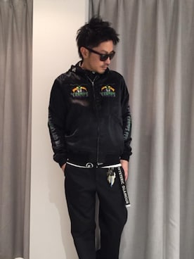 「コラボレーション」｜「アイテム（スカジャン）」を使った、京都くんさん（メンズ・172cm）の冬コーディネート