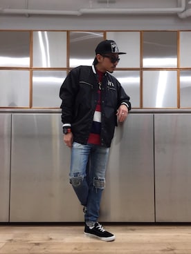 「G-SHOCK」｜「アイテム（スタジャン）」を使った、京都くんさん（メンズ・172cm）の春コーディネート