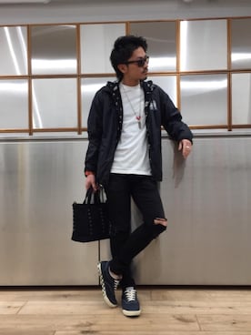 「G-SHOCK」｜「アイテム（ブルゾン）」を使った、京都くんさん（メンズ・172cm）の春コーディネート