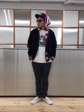 「G-SHOCK」｜「アイテム（スタジャン）」を使った、京都くんさん（メンズ・172cm）の春コーディネート