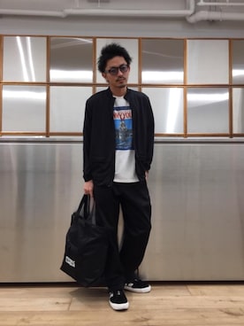 「トートバック」｜「アイテム（ブルゾン）」を使った、京都くんさん（メンズ・172cm）の春コーディネート