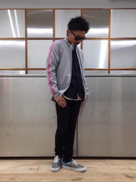 「半袖シャツ」｜「アイテム（ブルゾン）」を使った、京都くんさん（メンズ・172cm）の秋コーディネート