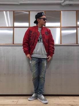 「アイテム（ミリタリージャケット、レッド系）」を使った、京都くんさん（メンズ・172cm）の秋コーディネート