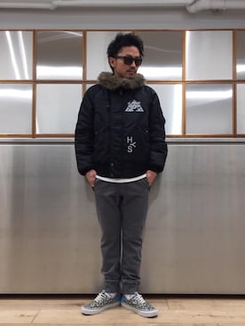「アイテム（ルームウェア/パジャマ）」を使った、京都くんさん（メンズ・172cm）の冬コーディネート