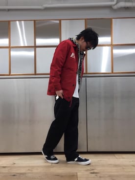 「アイテム（ミリタリージャケット、レッド系）」を使った、京都くんさん（メンズ・172cm）の冬コーディネート