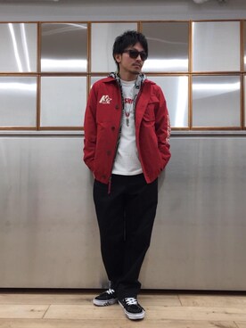 「アイテム（ミリタリージャケット、レッド系）」を使った、京都くんさん（メンズ・172cm）の冬コーディネート