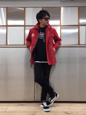 「アイテム（ミリタリージャケット、レッド系）」を使った、京都くんさん（メンズ・172cm）の冬コーディネート