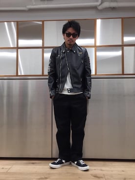 「コラボレーション」｜「アイテム（ライダースジャケット）」を使った、京都くんさん（メンズ・172cm）の冬コーディネート