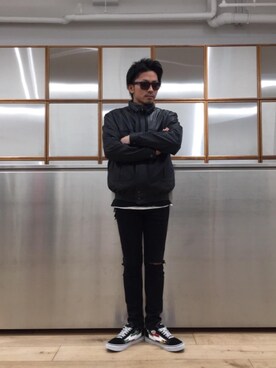 「レザーコーデ」｜「アイテム（ブルゾン）」を使った、京都くんさん（メンズ・172cm）の冬コーディネート
