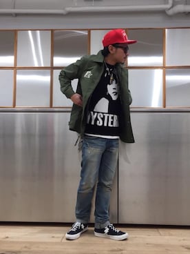 「HYSTERIC GLAMOUR（ヒステリックグラマー）のHYS WHISKY柄 刺繍キャップ（キャップ）」を使った、京都くんさん（メンズ・172cm）の春コーディネート