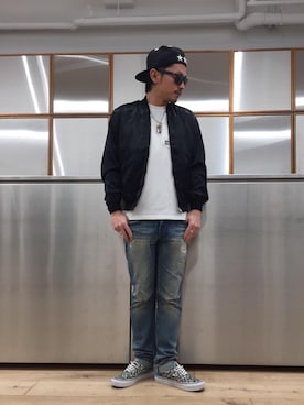 「ラフコーデ」｜「アイテム（スカジャン）」を使った、京都くんさん（メンズ・172cm）の春コーディネート