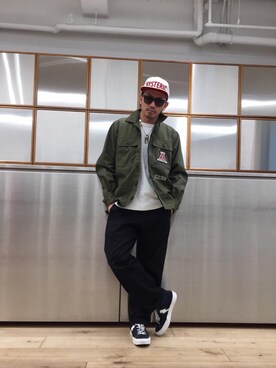 「ミリタリーコーデ」｜「アイテム（ルームウェア）」を使った、京都くんさん（メンズ・172cm）の春コーディネート
