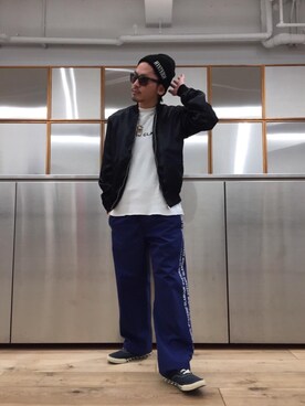 「ラフコーデ」｜「アイテム（スカジャン）」を使った、京都くんさん（メンズ・172cm）の春コーディネート
