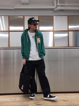 「アイテム（ルームウェア/パジャマ）」を使った、京都くんさん（メンズ・172cm）の春コーディネート