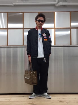 「トートバック」｜「アイテム（ナイロンジャケット）」を使った、京都くんさん（メンズ・172cm）の夏コーディネート
