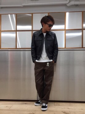 「レザーコーデ」｜「アイテム（その他アウター）」を使った、京都くんさん（メンズ・172cm）の秋コーディネート