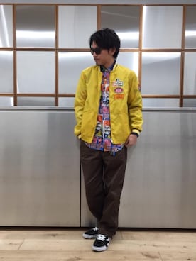 「長袖シャツ」｜「アイテム（ナイロンジャケット）」を使った、京都くんさん（メンズ・172cm）の冬コーディネート