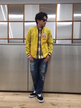 「長袖シャツ」｜「アイテム（ナイロンジャケット）」を使った、京都くんさん（メンズ・172cm）の冬コーディネート