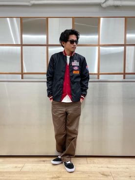 「アイテム（ナイロンジャケット）」を使った、京都くんさん（メンズ・172cm）の冬コーディネート