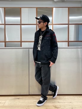 「ミリタリーコーデ」｜「アイテム（ルームウェア）」を使った、京都くんさん（メンズ・172cm）の冬コーディネート