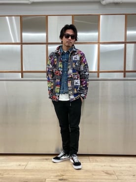 「でにむ」｜「アイテム（ナイロンジャケット）」を使った、京都くんさん（メンズ・172cm）の春コーディネート