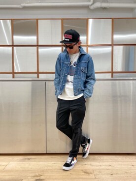 「ロンt」｜「アイテム（デニムジャケット）」を使った、京都くんさん（メンズ・172cm）の春コーディネート