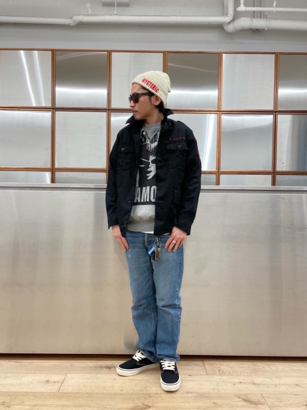 HYSTERIC GLAMOUR TURN IT ON オーバーサイズスウェット HYSTERIC GLAMOUR(ヒステリックグラマー)の「HG TURN IT ON