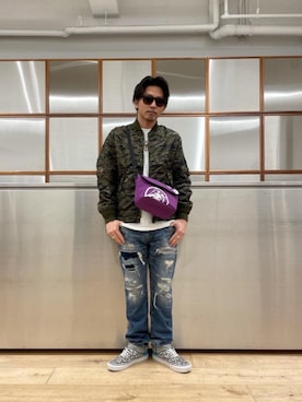 「ショルダーバック」｜「アイテム（ジャケット/アウター）」を使った、京都くんさん（メンズ・172cm）の春コーディネート