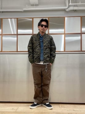 「ミリタリーコーデ」｜「アイテム（デニムジャケット）」を使った、京都くんさん（メンズ・172cm）の春コーディネート