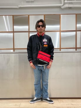 「でにむ」｜「アイテム（ナイロンジャケット）」を使った、京都くんさん（メンズ・172cm）の夏コーディネート