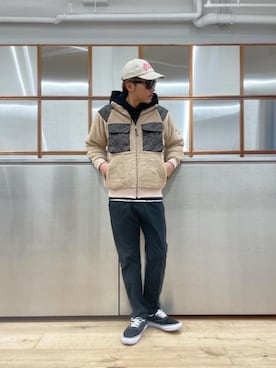 「90'sコーデ」｜「アイテム（その他アウター）」を使った、京都くんさん（メンズ・172cm）の秋コーディネート