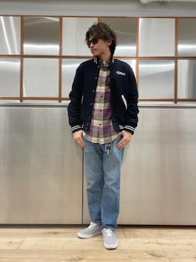「90'sコーデ」｜「アイテム（スタジャン）」を使った、京都くんさん（メンズ・172cm）の秋コーディネート