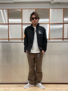 「90'sコーデ」｜「アイテム（ナイロンジャケット）」を使った、京都くんさん（メンズ・172cm）の秋コーディネート