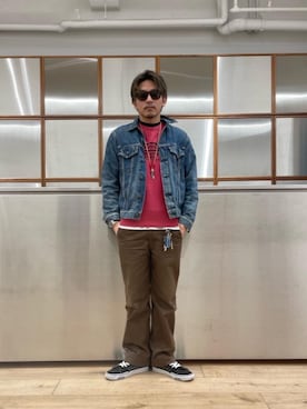 「でにむ」｜「アイテム（チノパンツ）」を使った、京都くんさん（メンズ・172cm）の冬コーディネート