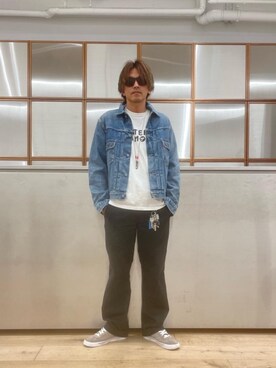 「でにむ」｜「アイテム（チノパンツ）」を使った、京都くんさん（メンズ・172cm）の夏コーディネート